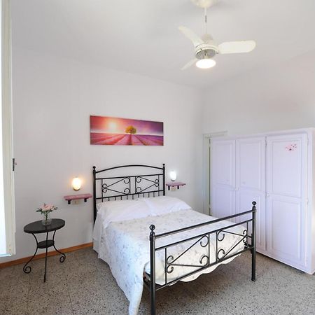 Hotel Le Giare Marina di Pietrasanta Bagian luar foto