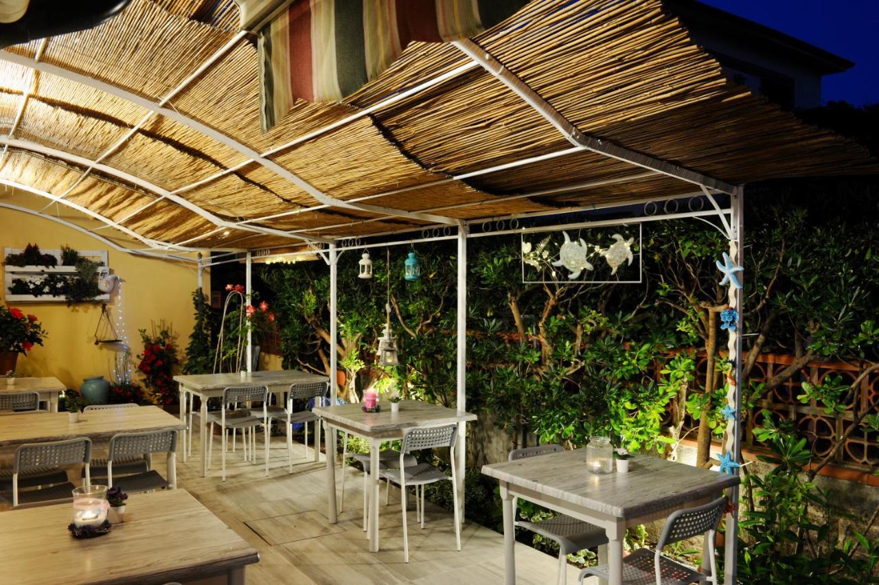 Hotel Le Giare Marina di Pietrasanta Bagian luar foto